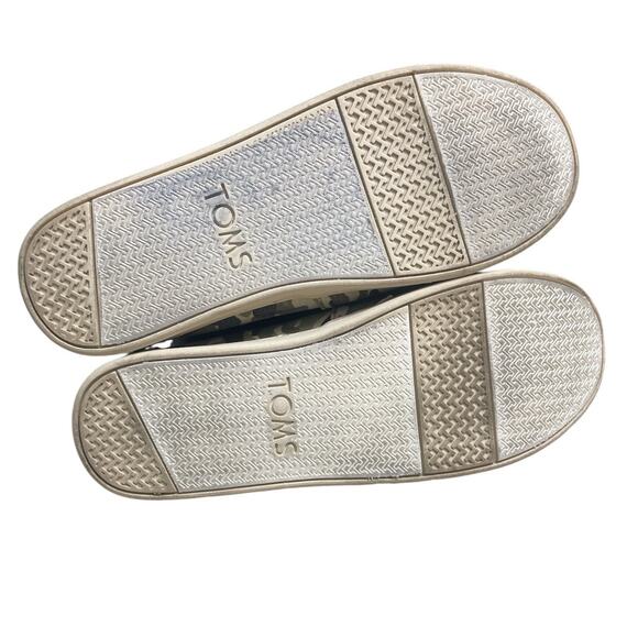 TOMS Alpargata Camouflage‎ Print Canvas Slip on Shoes Size Youth 5 - Picture 4 of 6